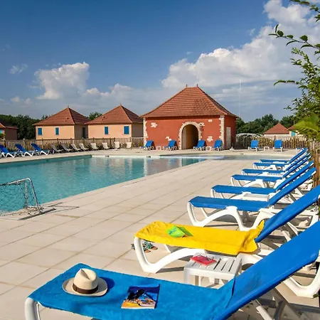 Апартаменты Domaine De Claire Rive.3
